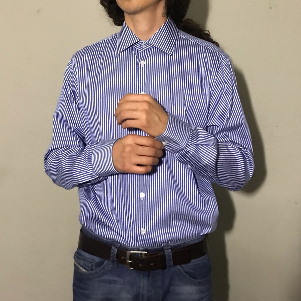 Long sleeve dress shirt